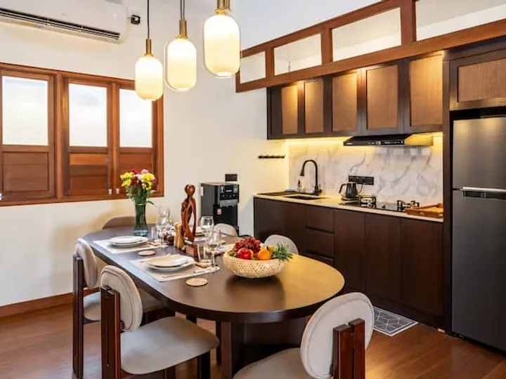 ECH-004 на Airbnb